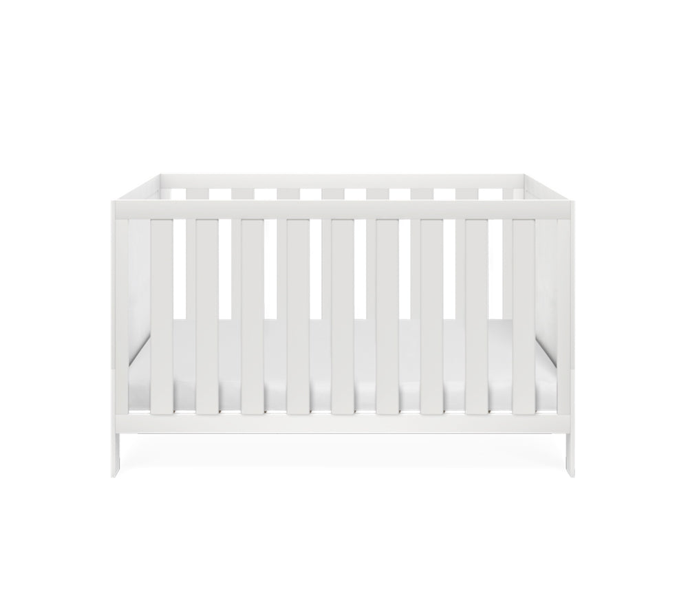 Silver Cross Bromley 2 piece White nursery set with with Convertible Cot Bed and Dresser